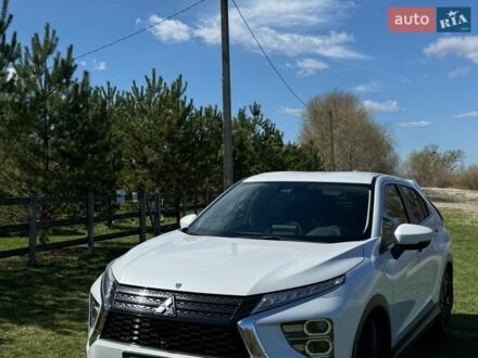 Белый Мицубиси Eclipse Cross, объемом двигателя 1.5 л и пробегом 12 тыс. км за 19500 $, фото 1 на Automoto.ua