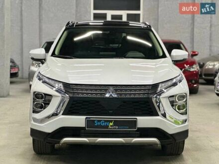 Белый Мицубиси Eclipse Cross, объемом двигателя 1.5 л и пробегом 14 тыс. км за 19999 $, фото 1 на Automoto.ua