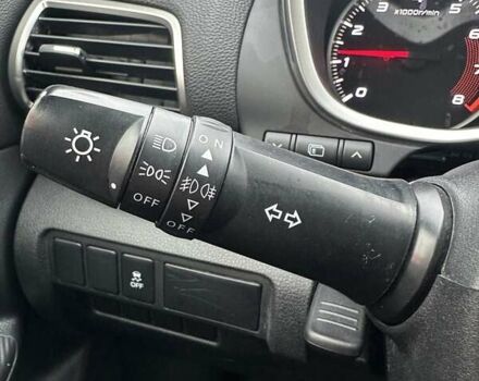 Чорний Міцубісі Eclipse Cross, об'ємом двигуна 1.5 л та пробігом 63 тис. км за 15500 $, фото 30 на Automoto.ua