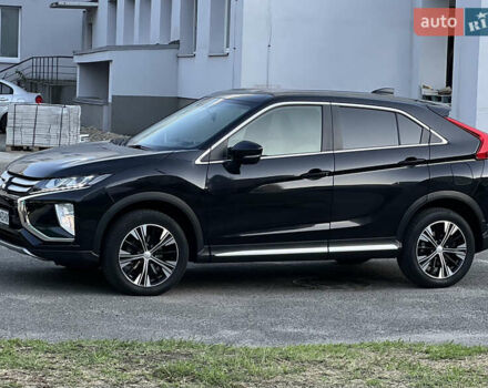 Чорний Міцубісі Eclipse Cross, об'ємом двигуна 1.5 л та пробігом 123 тис. км за 16900 $, фото 12 на Automoto.ua