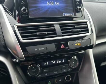 Чорний Міцубісі Eclipse Cross, об'ємом двигуна 1.5 л та пробігом 63 тис. км за 15500 $, фото 24 на Automoto.ua