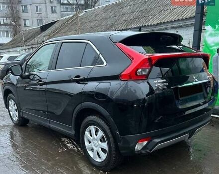 Черный Мицубиси Eclipse Cross, объемом двигателя 1.5 л и пробегом 135 тыс. км за 16800 $, фото 3 на Automoto.ua