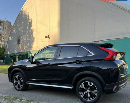 Чорний Міцубісі Eclipse Cross, об'ємом двигуна 1.5 л та пробігом 123 тис. км за 16900 $, фото 7 на Automoto.ua