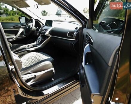 Чорний Міцубісі Eclipse Cross, об'ємом двигуна 1.5 л та пробігом 128 тис. км за 14990 $, фото 15 на Automoto.ua
