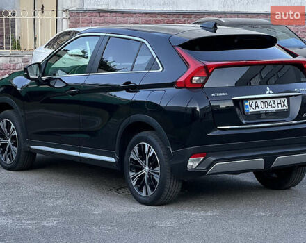 Чорний Міцубісі Eclipse Cross, об'ємом двигуна 1.5 л та пробігом 123 тис. км за 16900 $, фото 11 на Automoto.ua