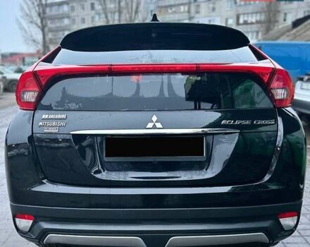 Черный Мицубиси Eclipse Cross, объемом двигателя 1.5 л и пробегом 135 тыс. км за 16800 $, фото 4 на Automoto.ua