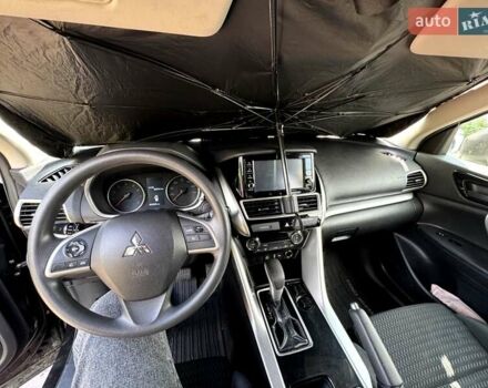 Чорний Міцубісі Eclipse Cross, об'ємом двигуна 1.5 л та пробігом 104 тис. км за 17500 $, фото 3 на Automoto.ua