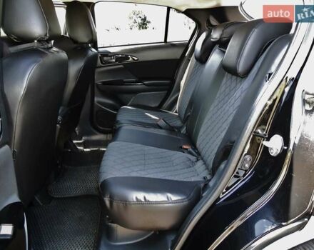 Чорний Міцубісі Eclipse Cross, об'ємом двигуна 1.5 л та пробігом 128 тис. км за 14990 $, фото 12 на Automoto.ua