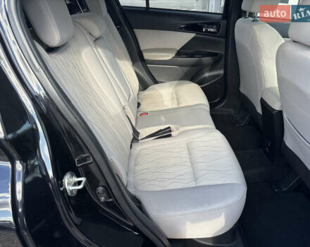 Черный Мицубиси Eclipse Cross, объемом двигателя 1.5 л и пробегом 125 тыс. км за 16200 $, фото 12 на Automoto.ua