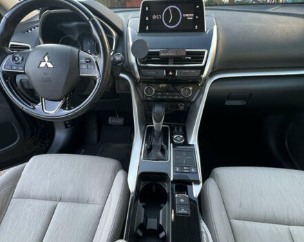 Чорний Міцубісі Eclipse Cross, об'ємом двигуна 1.5 л та пробігом 123 тис. км за 16900 $, фото 24 на Automoto.ua