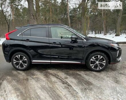 Черный Мицубиси Eclipse Cross, объемом двигателя 1.5 л и пробегом 56 тыс. км за 19500 $, фото 3 на Automoto.ua