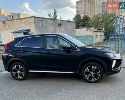 Чорний Міцубісі Eclipse Cross, об'ємом двигуна 1.5 л та пробігом 123 тис. км за 16900 $, фото 2 на Automoto.ua
