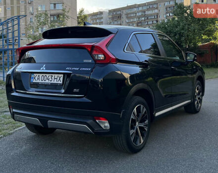 Чорний Міцубісі Eclipse Cross, об'ємом двигуна 1.5 л та пробігом 123 тис. км за 16900 $, фото 4 на Automoto.ua