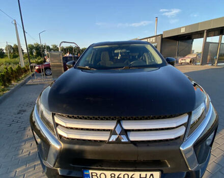 Чорний Міцубісі Eclipse Cross, об'ємом двигуна 1.5 л та пробігом 121 тис. км за 14300 $, фото 4 на Automoto.ua