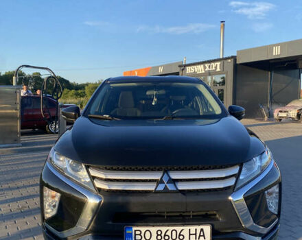 Черный Мицубиси Eclipse Cross, объемом двигателя 1.5 л и пробегом 121 тыс. км за 14300 $, фото 3 на Automoto.ua