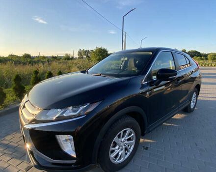 Черный Мицубиси Eclipse Cross, объемом двигателя 1.5 л и пробегом 121 тыс. км за 14300 $, фото 1 на Automoto.ua