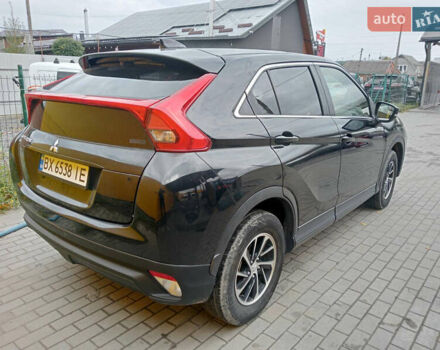 Чорний Міцубісі Eclipse Cross, об'ємом двигуна 1.5 л та пробігом 150 тис. км за 15300 $, фото 5 на Automoto.ua