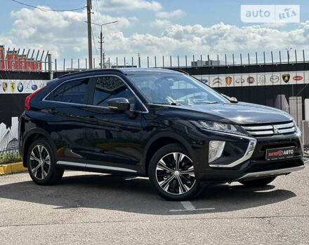 Чорний Міцубісі Eclipse Cross, об'ємом двигуна 1.5 л та пробігом 37 тис. км за 25999 $, фото 9 на Automoto.ua