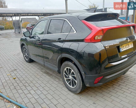 Чорний Міцубісі Eclipse Cross, об'ємом двигуна 1.5 л та пробігом 150 тис. км за 15300 $, фото 4 на Automoto.ua