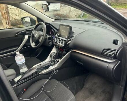 Чорний Міцубісі Eclipse Cross, об'ємом двигуна 1.5 л та пробігом 20 тис. км за 17800 $, фото 3 на Automoto.ua