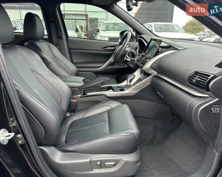 Черный Мицубиси Eclipse Cross, объемом двигателя 1.5 л и пробегом 12 тыс. км за 27900 $, фото 34 на Automoto.ua