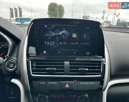 Черный Мицубиси Eclipse Cross, объемом двигателя 1.5 л и пробегом 12 тыс. км за 27900 $, фото 25 на Automoto.ua