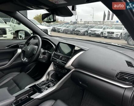 Чорний Міцубісі Eclipse Cross, об'ємом двигуна 1.5 л та пробігом 12 тис. км за 27900 $, фото 35 на Automoto.ua