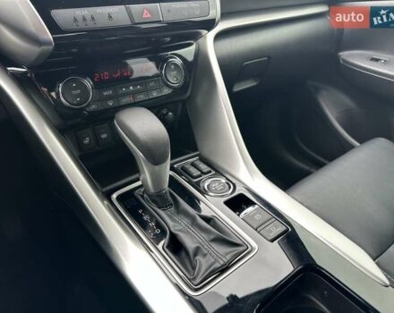 Черный Мицубиси Eclipse Cross, объемом двигателя 1.5 л и пробегом 12 тыс. км за 27900 $, фото 29 на Automoto.ua