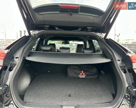 Чорний Міцубісі Eclipse Cross, об'ємом двигуна 1.5 л та пробігом 12 тис. км за 27900 $, фото 10 на Automoto.ua