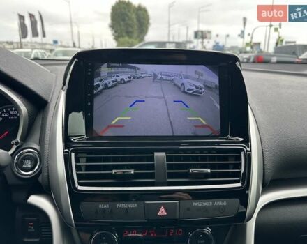 Черный Мицубиси Eclipse Cross, объемом двигателя 1.5 л и пробегом 12 тыс. км за 28500 $, фото 27 на Automoto.ua