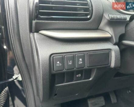 Чорний Міцубісі Eclipse Cross, об'ємом двигуна 1.5 л та пробігом 18 тис. км за 26950 $, фото 17 на Automoto.ua