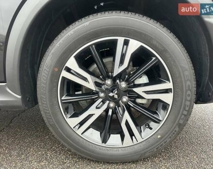 Чорний Міцубісі Eclipse Cross, об'ємом двигуна 1.5 л та пробігом 18 тис. км за 26950 $, фото 13 на Automoto.ua