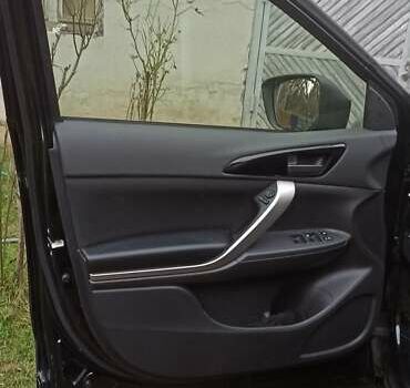 Чорний Міцубісі Eclipse Cross, об'ємом двигуна 1.5 л та пробігом 67 тис. км за 22300 $, фото 20 на Automoto.ua