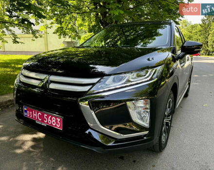 Чорний Міцубісі Eclipse Cross, об'ємом двигуна 1.5 л та пробігом 114 тис. км за 16000 $, фото 1 на Automoto.ua
