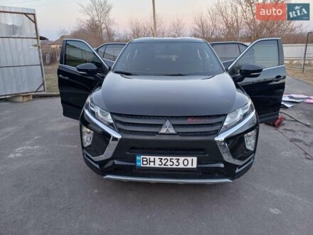 Черный Мицубиси Eclipse Cross, объемом двигателя 1.5 л и пробегом 57 тыс. км за 14500 $, фото 1 на Automoto.ua