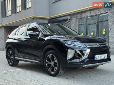 Черный Мицубиси Eclipse Cross, объемом двигателя 1.5 л и пробегом 57 тыс. км за 18900 $, фото 1 на Automoto.ua