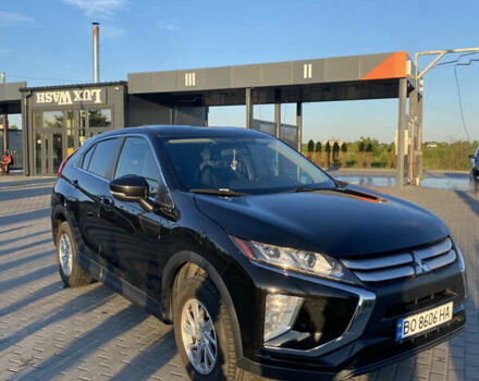 Черный Мицубиси Eclipse Cross, объемом двигателя 1.5 л и пробегом 121 тыс. км за 14300 $, фото 1 на Automoto.ua
