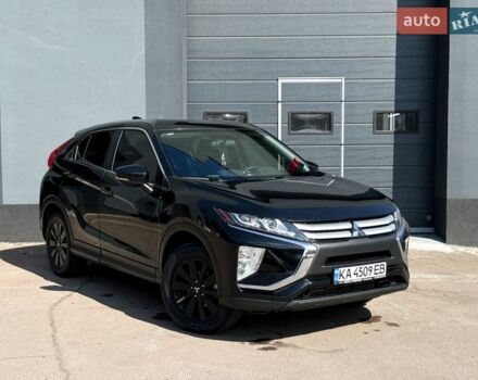 Черный Мицубиси Eclipse Cross, объемом двигателя 1.5 л и пробегом 90 тыс. км за 16299 $, фото 1 на Automoto.ua