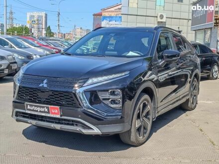 Міцубісі Eclipse Cross 2022 у Харкові на Automoto.ua Чорний Міцубісі Eclipse Cross, об'ємом двигуна 2.4 л та пробігом 16 тис. км за 27790 $, фото 1 на Automoto.ua
