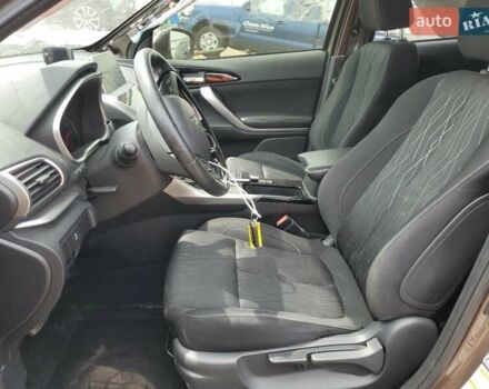 Коричневый Мицубиси Eclipse Cross, объемом двигателя 1.5 л и пробегом 59 тыс. км за 3000 $, фото 6 на Automoto.ua