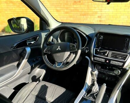 Червоний Міцубісі Eclipse Cross, об'ємом двигуна 1.5 л та пробігом 40 тис. км за 15000 $, фото 3 на Automoto.ua