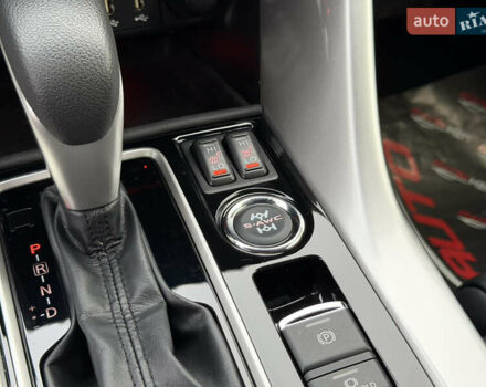 Красный Мицубиси Eclipse Cross, объемом двигателя 1.5 л и пробегом 40 тыс. км за 23900 $, фото 61 на Automoto.ua