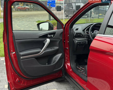 Красный Мицубиси Eclipse Cross, объемом двигателя 1.5 л и пробегом 40 тыс. км за 23900 $, фото 31 на Automoto.ua