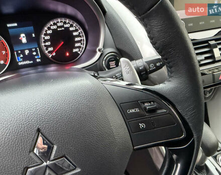 Красный Мицубиси Eclipse Cross, объемом двигателя 1.5 л и пробегом 40 тыс. км за 23900 $, фото 68 на Automoto.ua