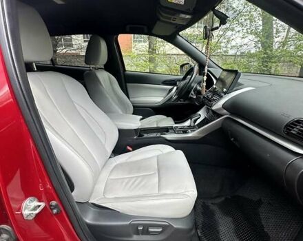 Червоний Міцубісі Eclipse Cross, об'ємом двигуна 1.5 л та пробігом 113 тис. км за 26900 $, фото 10 на Automoto.ua