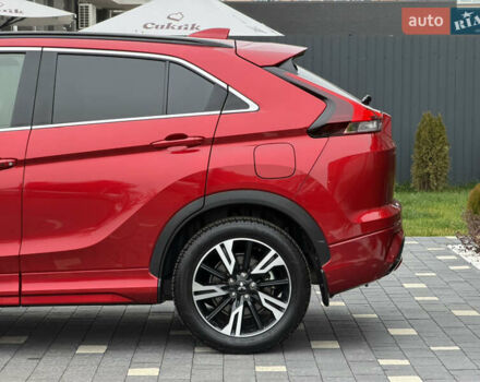 Красный Мицубиси Eclipse Cross, объемом двигателя 1.5 л и пробегом 40 тыс. км за 23900 $, фото 4 на Automoto.ua