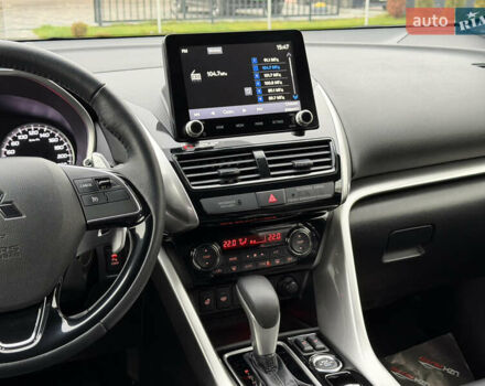 Красный Мицубиси Eclipse Cross, объемом двигателя 1.5 л и пробегом 40 тыс. км за 23900 $, фото 51 на Automoto.ua