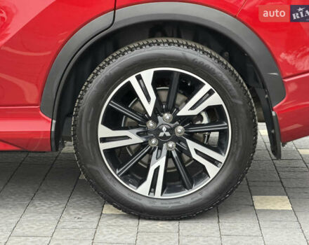 Красный Мицубиси Eclipse Cross, объемом двигателя 1.5 л и пробегом 40 тыс. км за 23900 $, фото 5 на Automoto.ua