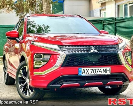 Красный Мицубиси Eclipse Cross, объемом двигателя 2 л и пробегом 49 тыс. км за 23000 $, фото 1 на Automoto.ua