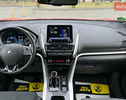 Красный Мицубиси Eclipse Cross, объемом двигателя 2.4 л и пробегом 80 тыс. км за 30999 $, фото 12 на Automoto.ua